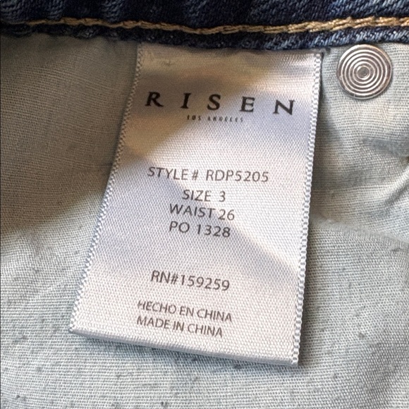 Ripped Casual Blue Boyfriend Jeans - Picture 3 of 6